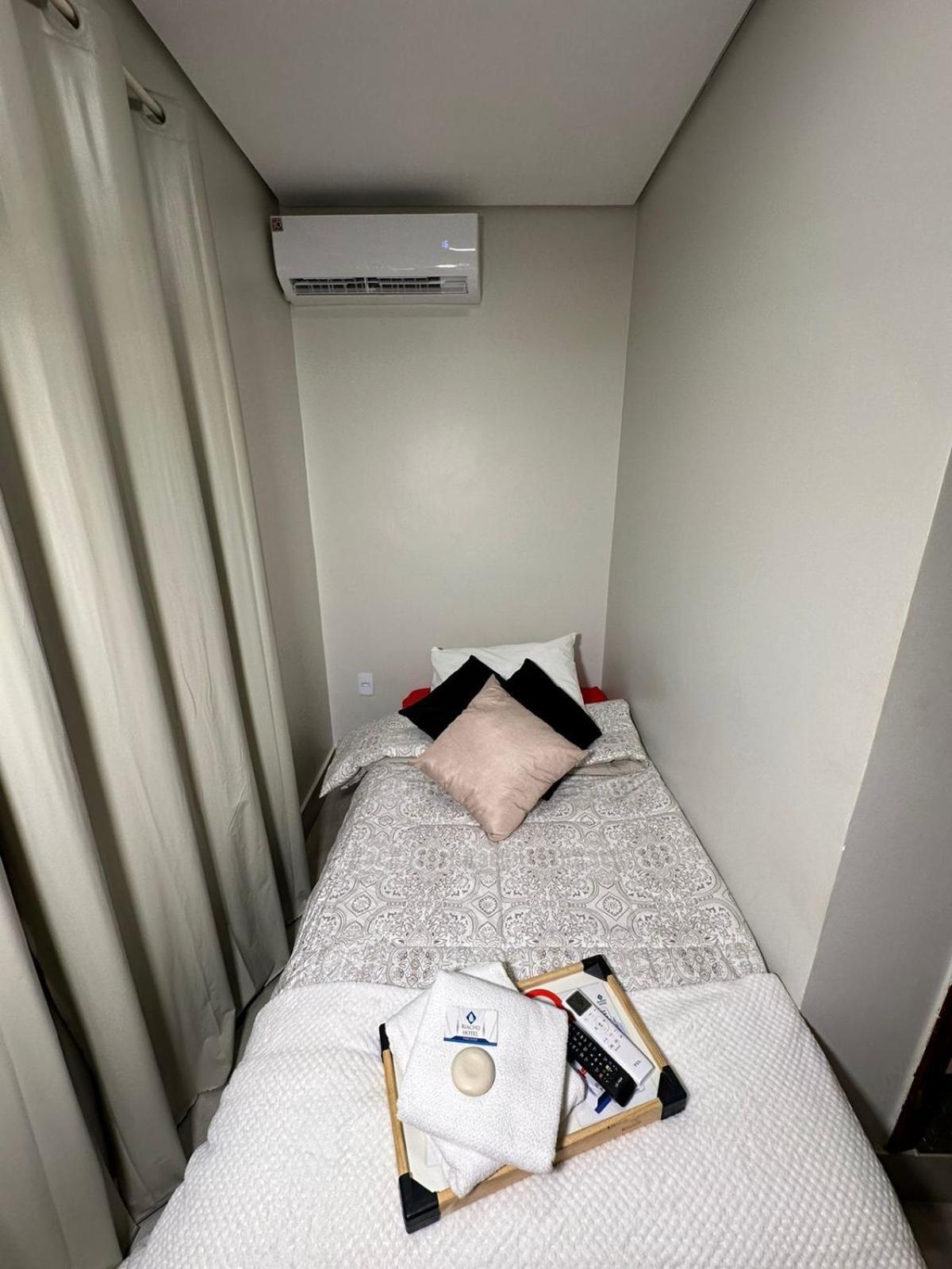 Riacho Hotel Brasília Buitenkant foto