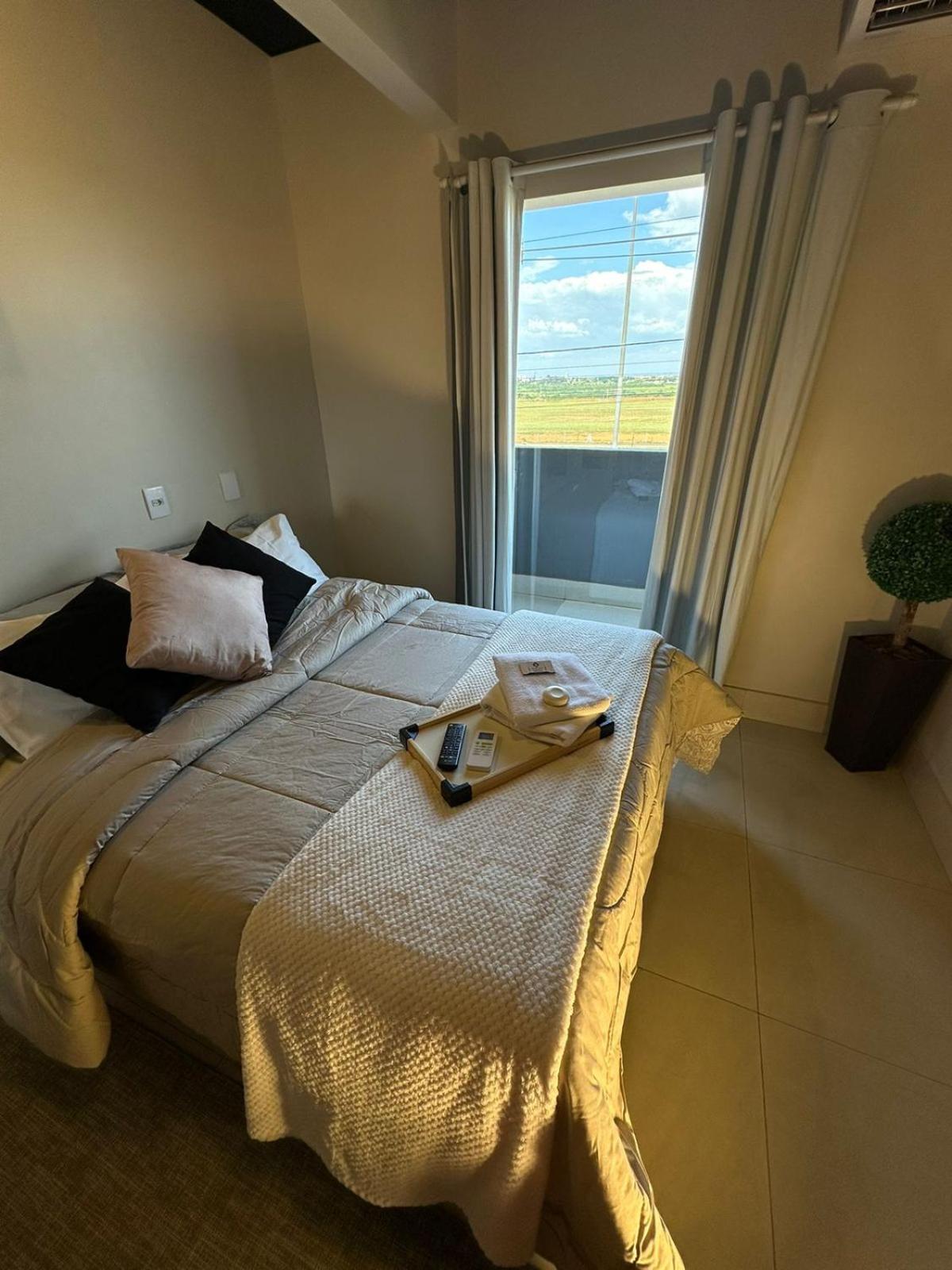 Riacho Hotel Brasília Buitenkant foto